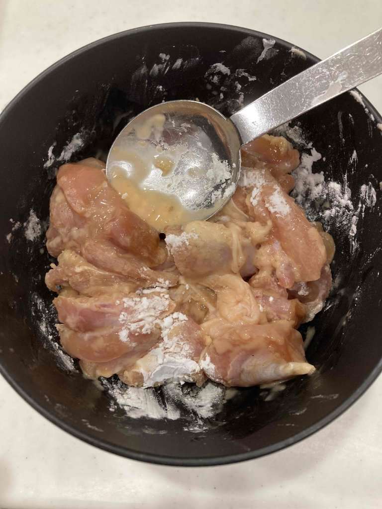レコルト　エアーオーブン（ノンフライヤー）レシピ本　鶏のから揚げ　作り方　